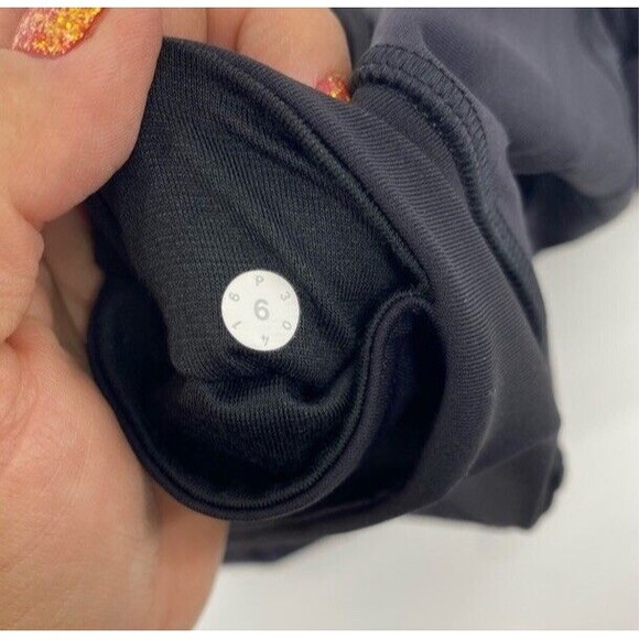 Lululemon Hot Like Agni Crop Full-On Luxtreme Mesh Leggings Black Size 6 EUC - Picture 7 of 12